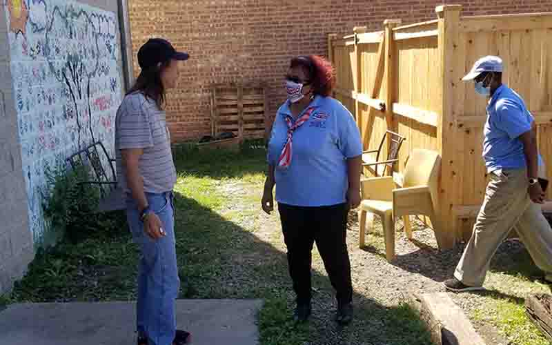 United Relief Foundation EBVH Project visit NWVU President Rochelle Crump engage with veteran